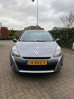 Renault Clio 1.2 16V Panorama Cruise Nov 2010 Mooie auto, Auto's, Voorwielaandrijving, Euro 5, Zwart, 4 cilinders