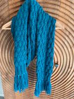 Blauwe gebreide sjaal, Ophalen of Verzenden, Zo goed als nieuw, Maat 46/48 (XL) of groter, Sjaal