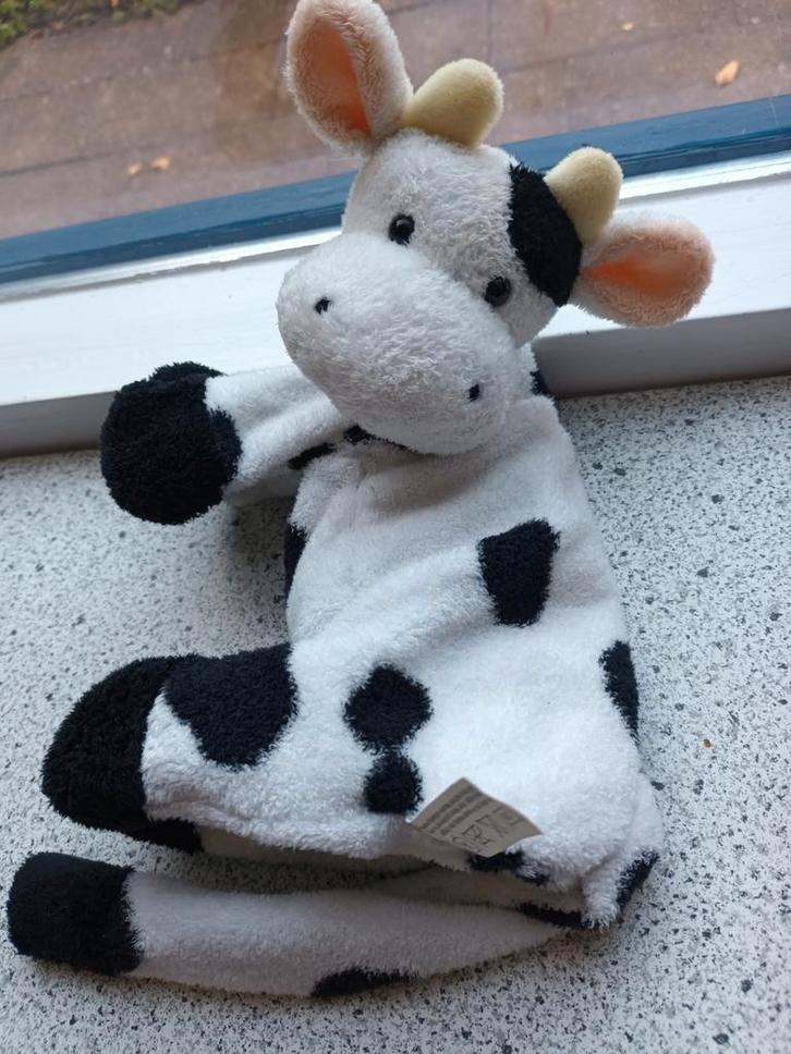 Koe van Hema met klittenband aan binnenzijde van de pootjes, Kinderen en Baby's, Speelgoed | Knuffels en Pluche, Zo goed als nieuw