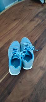 Blauwe sneakers John Bane mt 40, Ophalen of Verzenden, Gedragen, Blauw, Sneakers of Gympen