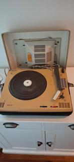 Uit 1965 spelende koffer grammofoon., Ophalen of Verzenden, Philips