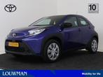 Toyota Aygo X 1.0 VVT-i S-CVT play DEMO | Airco | Camera | A, Auto's, Stof, Zwart, Met garantie (alle), Origineel Nederlands