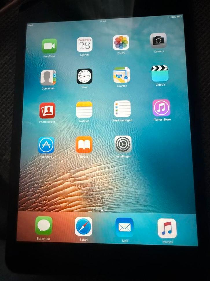 Mini apple i pad, Computers en Software, Apple iPads, Zo goed als nieuw, Apple iPad, 8 inch, Ophalen