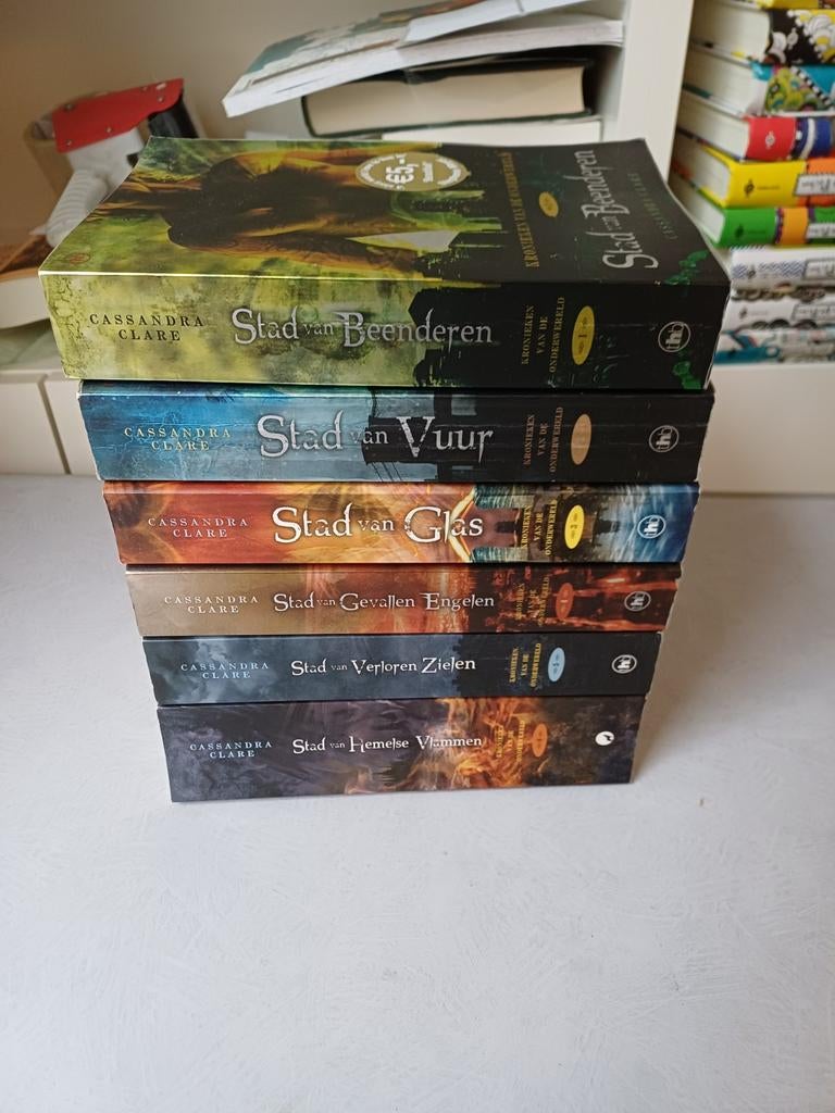 Kronieken van de onderwereld, Boeken, Fantasy, Gelezen, Ophalen of Verzenden