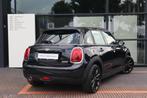 MINI 5-deurs Cooper | Leder | Stoelverwarming | Comfort Acce, Auto's, Gebruikt, Euro 6, Met garantie (alle), Blauw