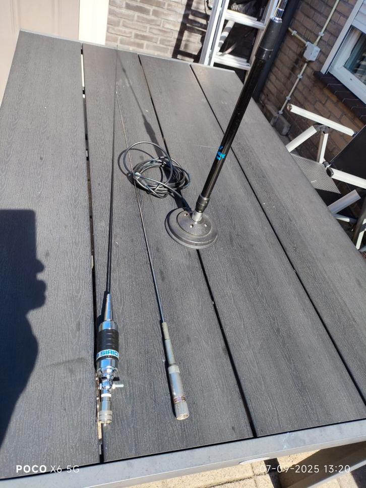 Powermag 125 kleef voet met antennes, Telecommunicatie, Antennes en Masten, Zo goed als nieuw, Antenne, Ophalen