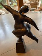 Bolle vrouwen beeld, Ophalen