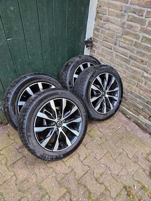 VOLVO V70 Wielen + Banden | 225 55R17 | V70 Velgen, Auto-onderdelen, Banden en Velgen, Banden en Velgen, Winterbanden, 17 inch