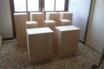 Nieuwe Zuilen – Consoles – Sokkel – Pilaren, ook maatwerk    beschikbaar voor biedingen