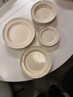 Wedgwood Queen's Plain Servies - Borden en Schalen, Gebruikt, Ophalen of Verzenden, Bord(en), Wedgwood