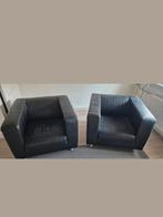 Gratis afhalen 2 zwarte lederen fauteuils, Huis en Inrichting, Gebruikt, Ophalen of Verzenden, 75 tot 100 cm, Modern