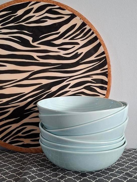 "ROYAL DOULTON" GORDON RAMSAY BOWLS, Huis en Inrichting, Keuken | Servies, Zo goed als nieuw, Schaal of Schalen, Overige stijlen