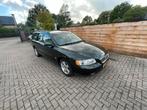 Volvo V70 2.4 140PK 2006 zeer weing kilometers, Voorwielaandrijving, 1800 kg, Stationwagon, 84 €/maand