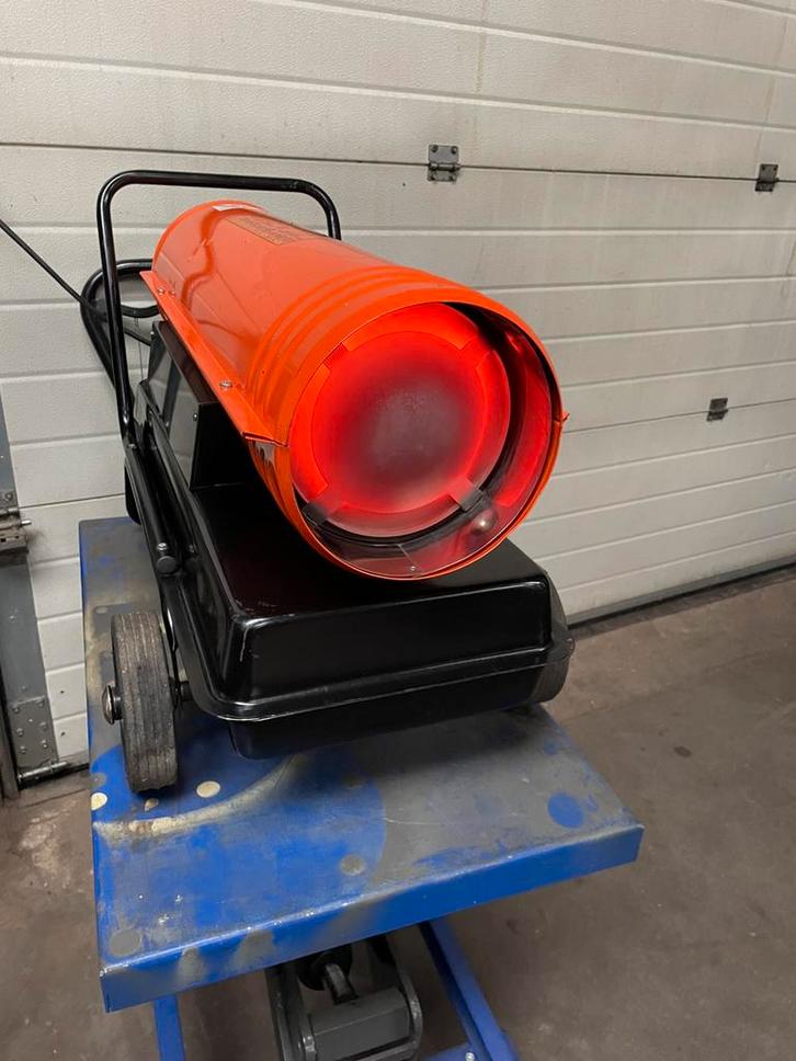 Heteluchtkanon diesel heater Munters GRY28WE, Doe-het-zelf en Verbouw, Verwarming en Radiatoren, Kachel, 30 tot 80 cm, Minder dan 60 cm