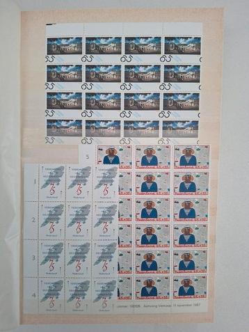 Postzegelalbum Nederland beschikbaar voor biedingen