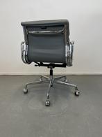 Vitra Eames Ea 217 Grijs Leer Showroom model, Ergonomisch, Zo goed als nieuw
