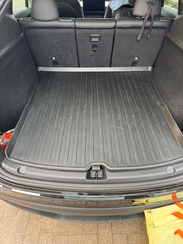 originele Tesla Model Y achterbakmat (2020-2024) beschikbaar voor biedingen