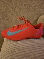 Voetbalschoenen, Schoenen, Nieuw, Maat M, Ophalen of Verzenden