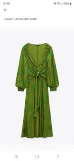 Groene satijn overslag jurk ZARA maat L, Kleding | Dames, Gelegenheidskleding, Nieuw, Groen, Zara, Maat 42/44 (L)