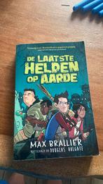 Max Brallier - De laatste helden op aarde, Ophalen of Verzenden, Zo goed als nieuw, Max Brallier