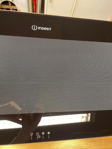 Splinternieuwe Indesit Afzuigkap ! beschikbaar voor biedingen
