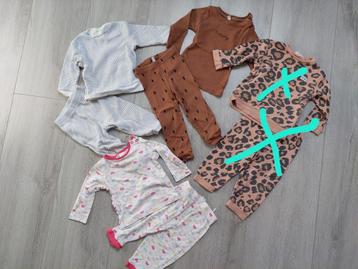 Pyjama's maat 80 meisje pyjama beschikbaar voor biedingen