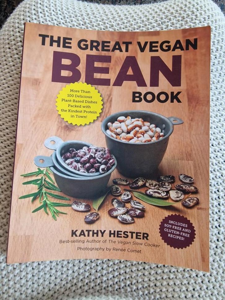 Kathy Hester - The great vegan bean book, Boeken, Kookboeken, Zo goed als nieuw, Ophalen of Verzenden