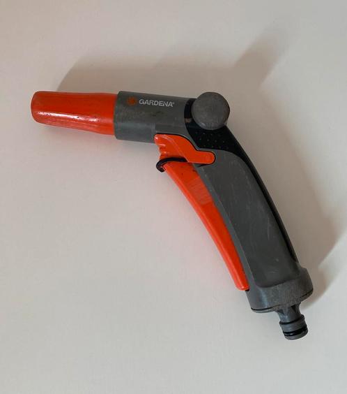 Gardena spuitpistool, Tuin en Terras, Tuinsproeiers, Zo goed als nieuw, Handsproeier, Ophalen of Verzenden