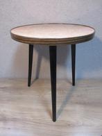 Vintage formica tafel bijzettafel Vaza Roden plantentafel, Verzamelen, Retro, Ophalen of Verzenden, Huis en Inrichting