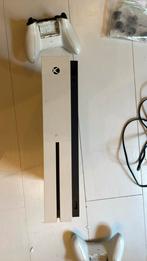 Xbox one s met 2 controllers, Spelcomputers en Games, Spelcomputers | Xbox One, Met 2 controllers, Xbox One S, Ophalen of Verzenden