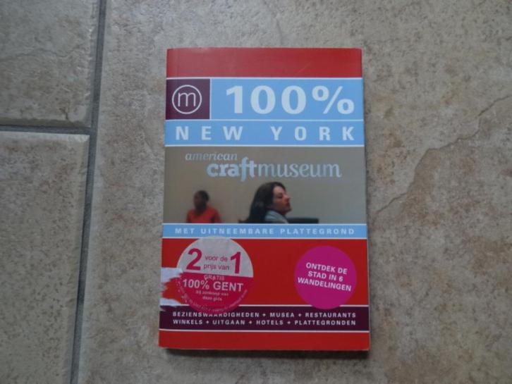 100% New York reisgids , time to momo, Boeken, Reisgidsen, Zo goed als nieuw, Reisgids of -boek, Europa, Overige merken, Ophalen of Verzenden