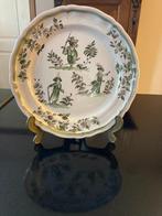 Veritable Moustiers de Peyre France | bord 23 cm | Faience, Antiek en Kunst, Ophalen of Verzenden
