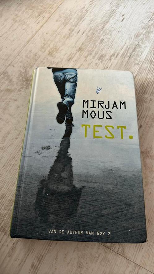 Mirjam Mous - Test., Boeken, Kinderboeken | Jeugd | 13 jaar en ouder, Gelezen, Ophalen