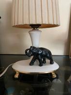 Oud porseleinen schemerlamp met olifant, Ophalen of Verzenden, Gebruikt, Overige materialen, Vintage