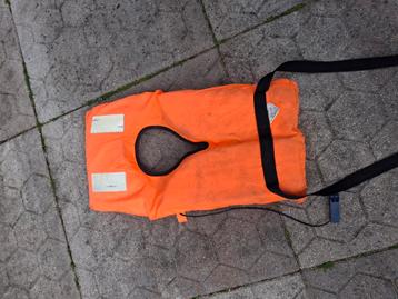 Zwemvest voor kinderen beschikbaar voor biedingen