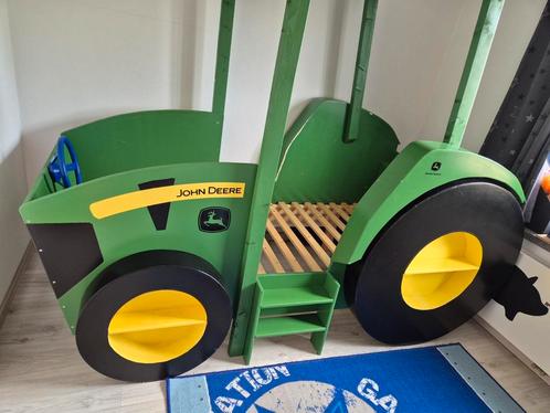 Tractor bed, uniek en zeer degelijk, Kinderen en Baby's, Kinderkamer | Bedden, Zo goed als nieuw, 180 cm of meer, 85 tot 100 cm