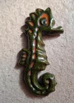 Vintage mini zeepaardje van groen/rood keramiek, Ophalen of Verzenden, Gebruikt