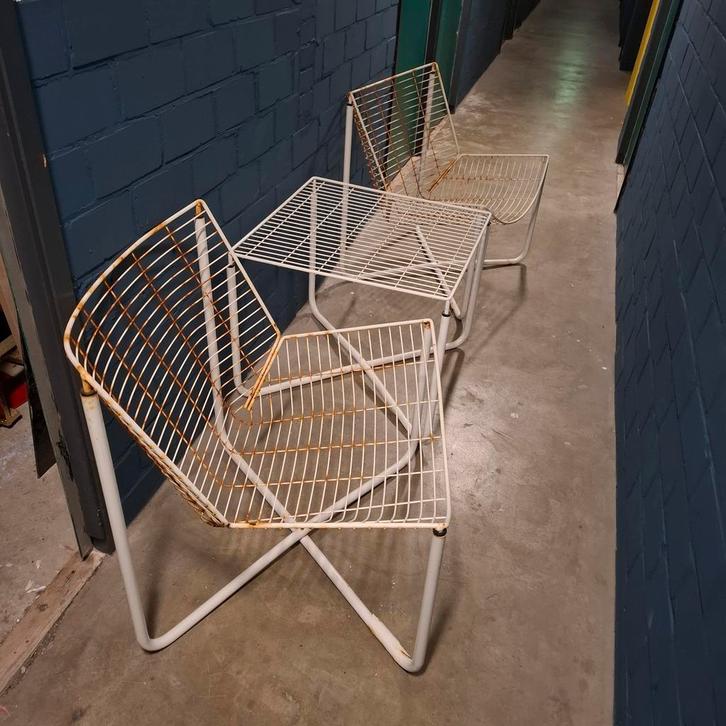 Ikea Jarpen Gammelgaard set kuipstoelen plus tafel, Huis en Inrichting, Stoelen, Gebruikt, Twee, Wit, Ophalen