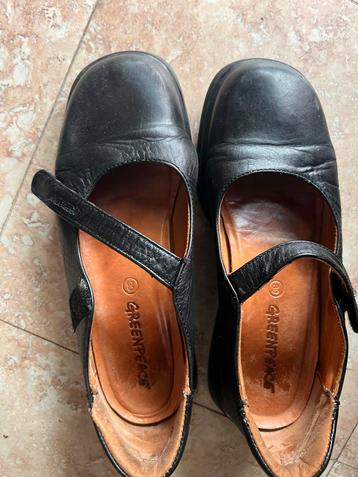  Leren Dames Schoenen Maat 39 beschikbaar voor biedingen