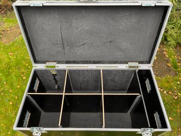 Flightcase 120x60x60 beschikbaar voor biedingen