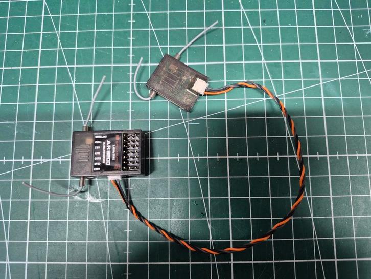 10 stuks Spektrum Ar6200 ontvangers met satelliet, Hobby en Vrije tijd, Modelbouw | Radiografisch | Overige, Zo goed als nieuw