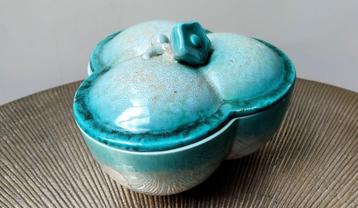 Prachtig en stoer klein Art Deco keramieken potje/bakje  beschikbaar voor biedingen