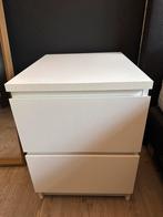 Wit nachtkastje met 2 lades, Huis en Inrichting, Kasten | Ladekasten, Ophalen, 1 of 2 laden, Zo goed als nieuw, Minder dan 100 cm