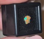 Australische opaal in doosje, Sieraden, Tassen en Uiterlijk, Edelstenen, Ophalen of Verzenden, Zo goed als nieuw
