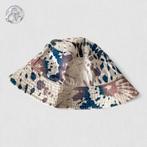 Levi's buckethat met tie-dye print, Hoed, Levi’s, Gedragen, One size fits all
