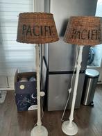 2 Riviera maison rattan lampenkappenPacificmaat L +onderstel, Ophalen, Gebruikt, Minder dan 100 cm