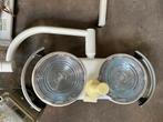 Heraeus plafon onderzoekslamp, operatie lamp, ziekenhuislamp, Ophalen