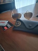 Ray-Ban Aviator Zonnebril Mat Goud, Sieraden, Tassen en Uiterlijk, Zonnebrillen en Brillen | Heren, Gebruikt, Zonnebril, Geel