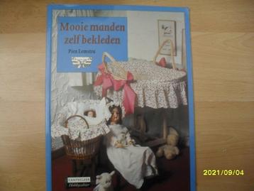 Mooie manden zelf bekleden van Pien Lemstra. beschikbaar voor biedingen