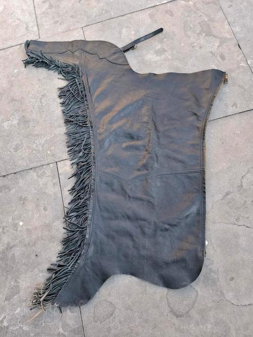 Mooie leren showchaps western maat S, Dieren en Toebehoren, Paardrijkleding, Zo goed als nieuw, Dames, Onderkleding, Western, Ophalen of Verzenden